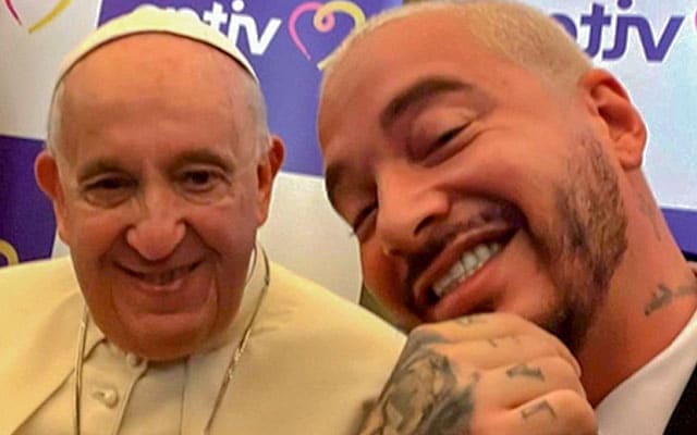 J Balvin takes goofy selfies with coolest Pope Francis