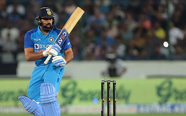 Rohit Sharma happy with death overs bowlers coming to the party