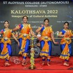 002 Dr Subhashini Srivatsa opens Kalothsava 22 at St Aloysius College