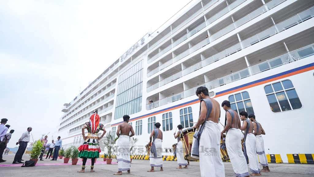 NMPA welcomes its first cruise ship of the season