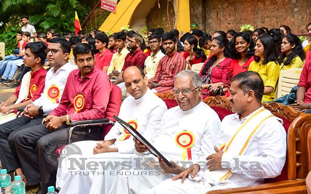 St Aloysius PU College celebrates 67th Kannada Rajyotsava