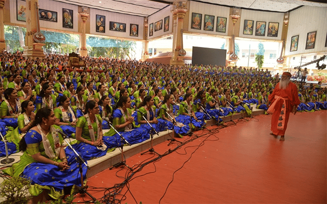 Mysuru: Gita recitation held at Ganapathi Sachidananda Ashram