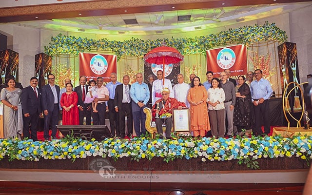 Rachana confers prestigious awards on five eminent personalities