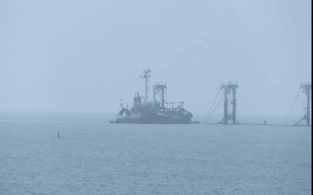 oil clearance in Uchhila sea