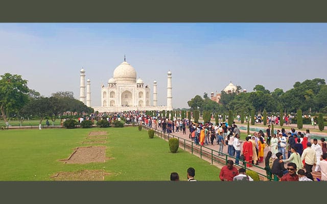 Taj case SC allows increase in air traffic in Agra