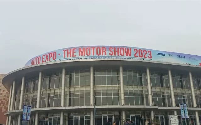 With 75 new models Auto Expo set for 1 lakh visitors on Sunday