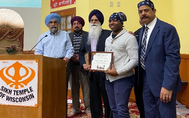 New York: Milwaukee Police’s first India-born officer retires after 21 yrs | Azad Times