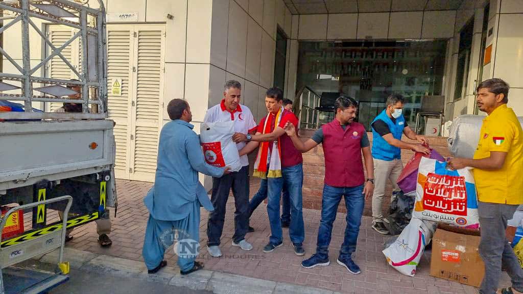 Kannadigaru Abu Dhabi donates relief to Emirates Red Crescent