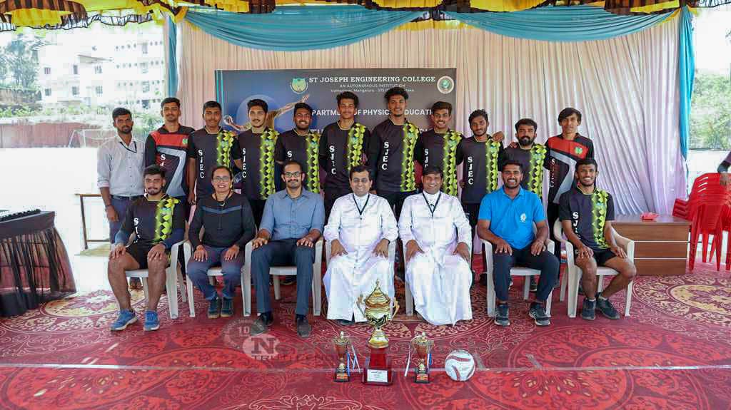 003 SJEC are winners of VTU Mangaluru Division Handball Tournament