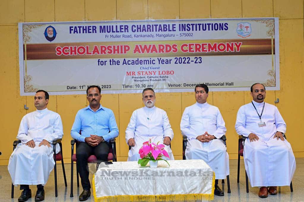 51 students get scholarships in FMCI for healthcare courses