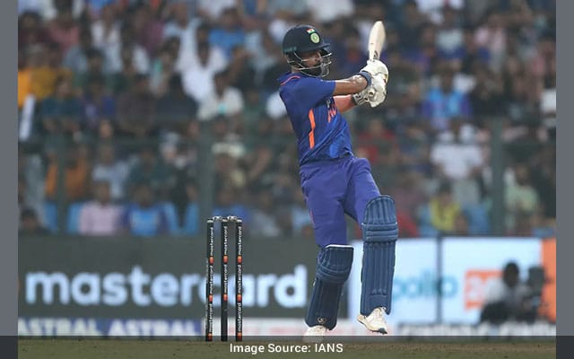 1st ODI India overcome Australia by 5 wickets