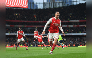Dominant Arsenal a step closer to new history