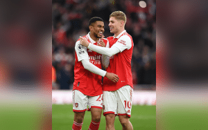 Dominant Arsenal a step closer to new history