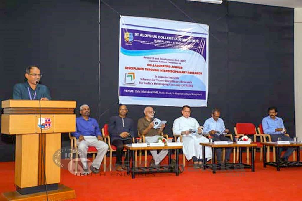 004 20230419 SAC holds Natl Conference on Interdisciplinary Research