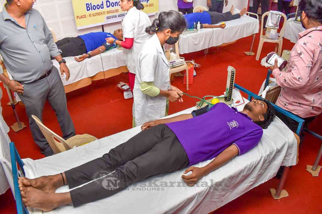 St Aloysius ITI holds Blood Donation Camp with KMC Hospital