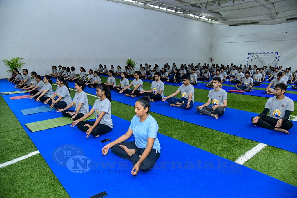 003 of 3 Kasturba Medical College observes International Yoga Day