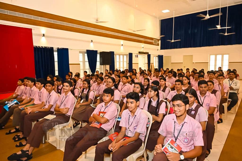 Lourdes School holds seminar for students on mind mastery