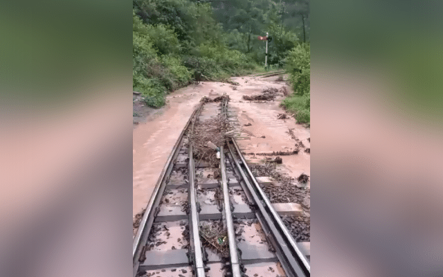 Shimla: Traffic on Kalka-Shimla track hit owing to mudslide