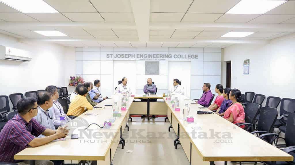 SJEC holds Special Lecture on Building Atmanirbhar Bharat