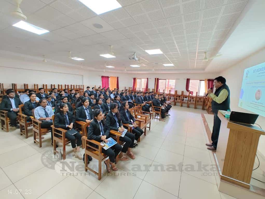 St Agnes College holds lecture on motivation challenges