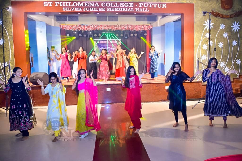 St Philomena College Puttur bids farewell to graduating class