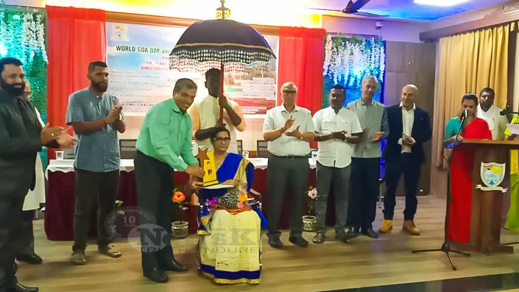 Flora Castelino of St Aloysius College awarded Konkani Bhushan