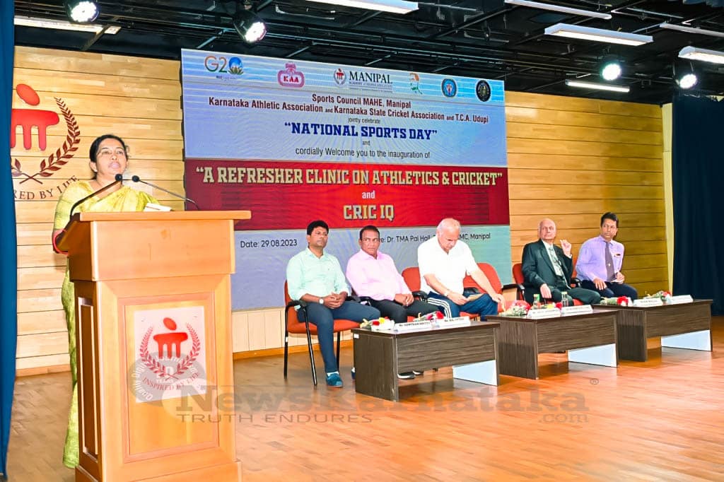 MAHE Manipal holds Sports Refresher Clinic and Cric IQ