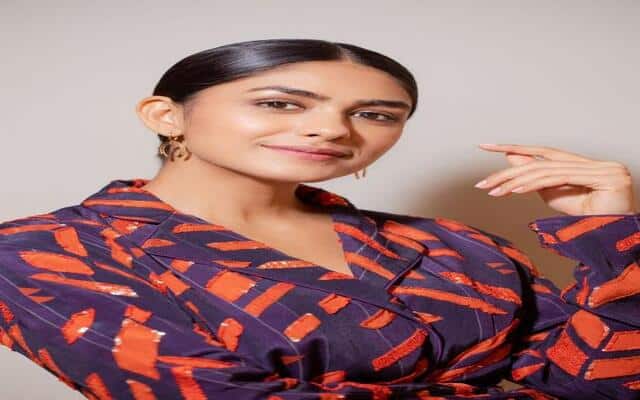 Actress Mrunal Thakur, who was recently seen in the streaming anthology 'Lust Stories 2', is celebrating the first anniversary of her Telugu debut film 'Sita Ramam' on Saturday. The film garnered immense love and appreciation from the audience and critics alike, establishing Mrunal's prominent presence in the Southern film industry.