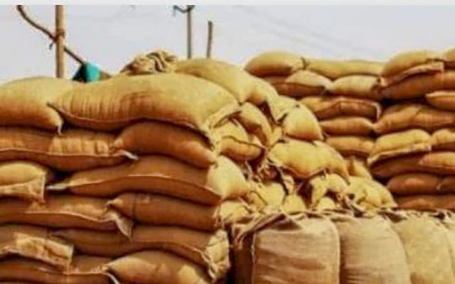 Govt not to allow basmati rice exports below 1200 per tonne