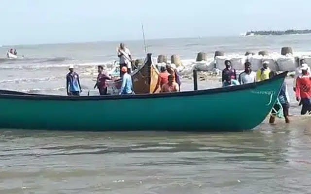 Fishermen in Koderi survive