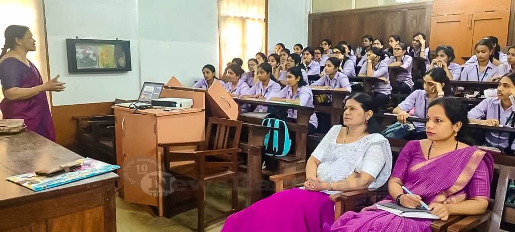 St Agnes College holds Workshop on Construction of Cladograms 