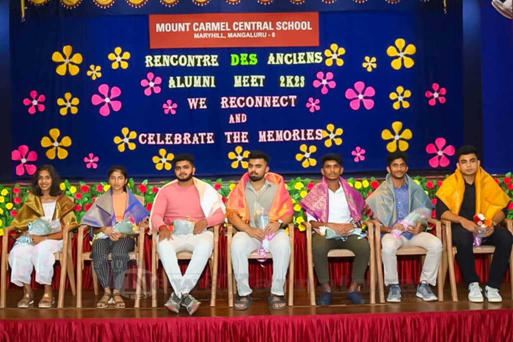 Mount Carmel School holds Alumni Meet Rencontre Des Anciens