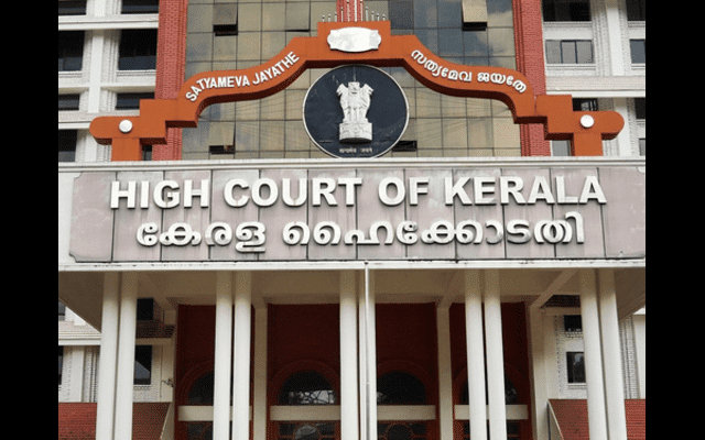 Kerala HC lauds migrant workers, says most Malayalees are too 'egoistic' to work hard