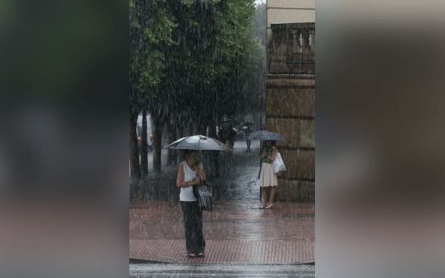 Madrid braces for torrential rain, residents asked to stay indoors