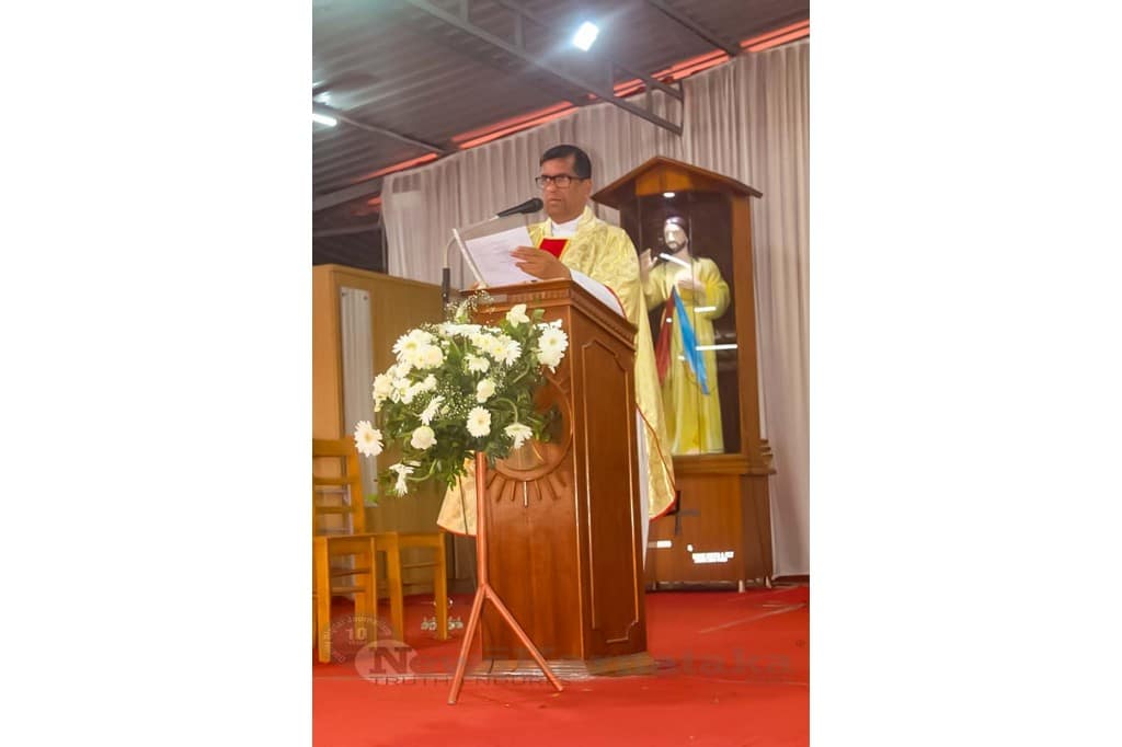 001 of 026Feast of Christ the King celebrated at St Lawrence Church Bondel