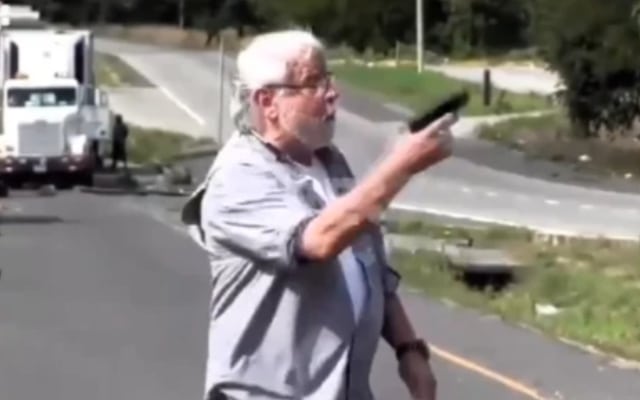 In a startling event that occurred in Panama, a 77-year-old American lawyer named Kenneth Darlington was taken into custody after shooting two demonstrators for environmental causes who were obstructing a highway. The upsetting incident, which took place in the Chame neighborhood west of Panama City, attracted international notice and sparked worries about the growing hostilities between demonstrators and police.