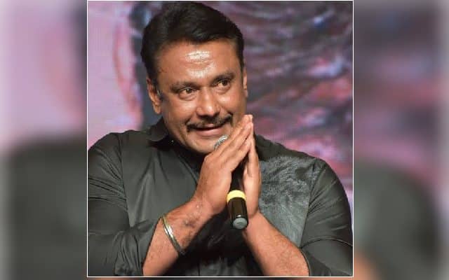 Actor Darshan from Kannada and his employees are facing legal issues after a complaint was made against them by an advocate who claimed that one of the actor's dogs bit her.