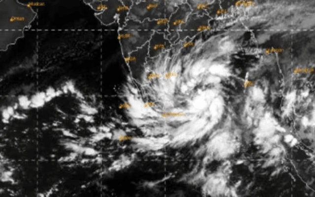 The India Meteorological Department has issued a warning regarding a developing depression over the Southwest Bay of Bengal. Moving at a speed of 9 kmph in the past six hours, as of 11 pm on December 1, the depression's center was located at Latitude 10.3°N and Longitude 85.3°E, approximately 630 km east-southeast of Puducherry." 