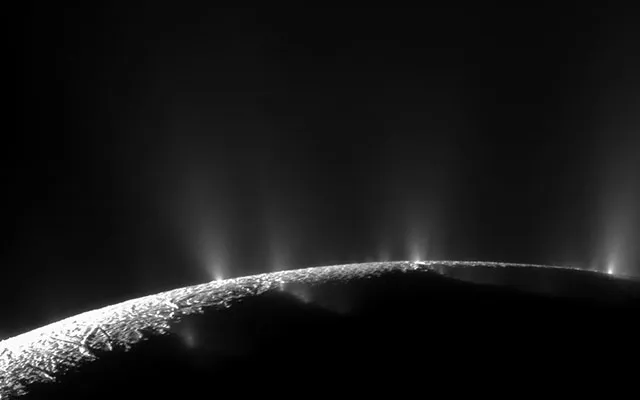 Saturs Ocean Moon Enceladus May Support Life